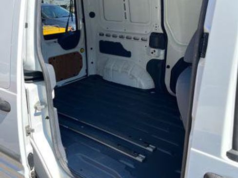 Used 2013 Ford Transit Connect XL FWD image 15