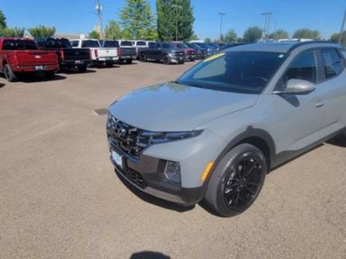 Used 2024 Hyundai Santa Cruz Limited AWD/4WD image 1