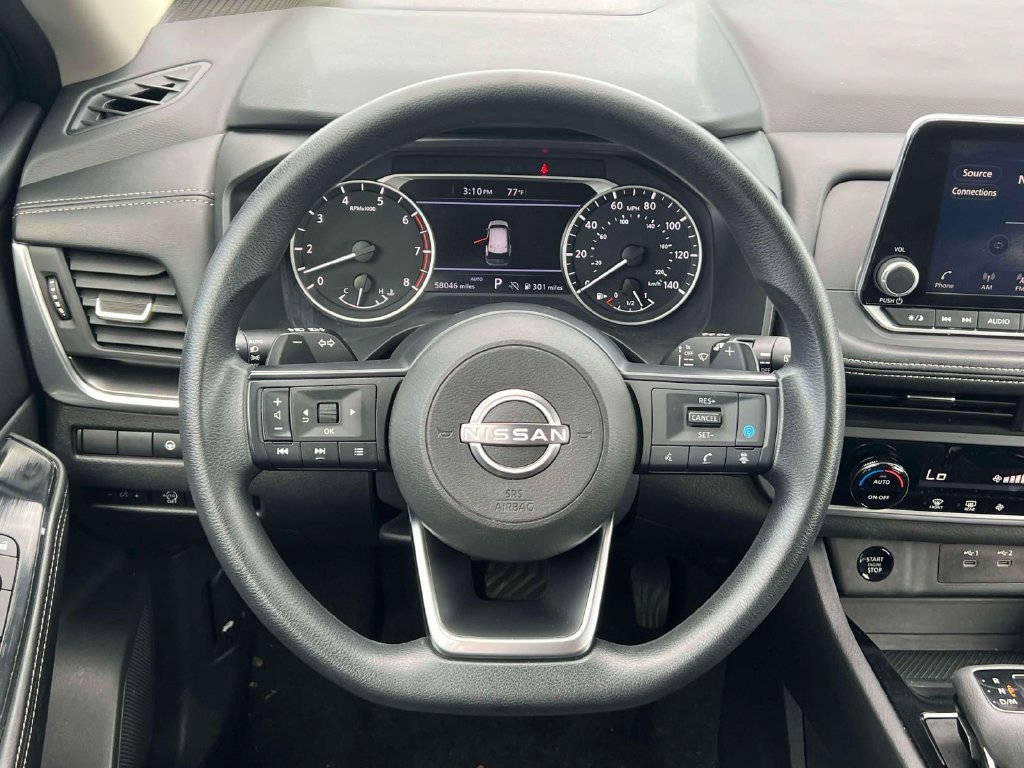 Used 2024 Nissan Rogue SV AWD/4WD image 15