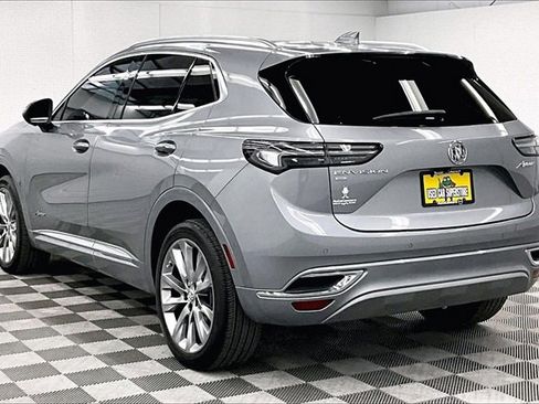 Used 2023 Buick Envision Avenir image 2