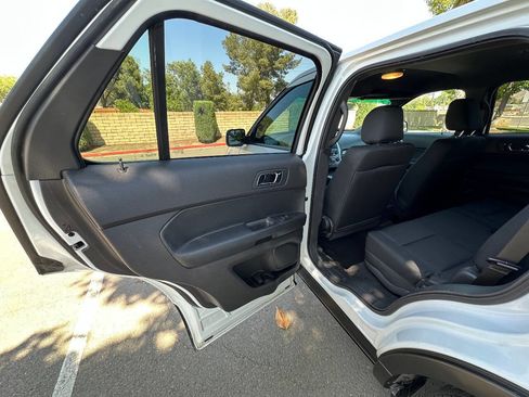 Used 2015 Ford Explorer 4WD Police Interceptor w/ Interior Upgrade Package image 29