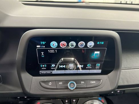 Used 2018 Chevrolet Camaro SS RWD image 14