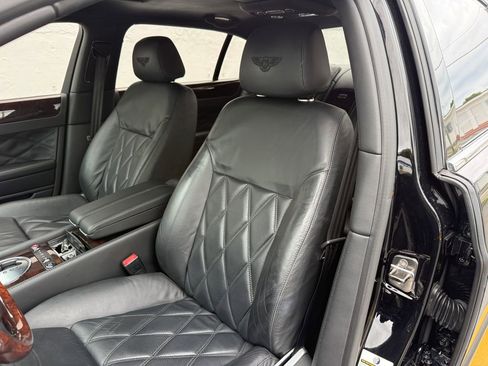 Used 2008 Bentley Flying Spur Flying Spur AWD/4WD image 16