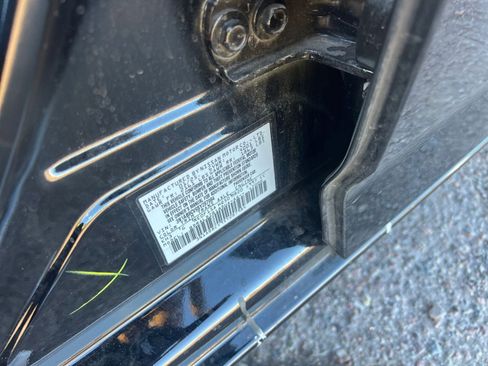 Used 2025 Nissan Sentra SV image 29