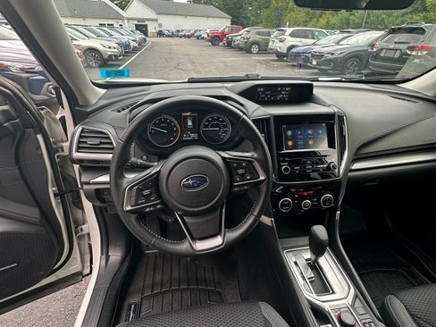 Used 2023 Subaru Forester Premium AWD/4WD image 20