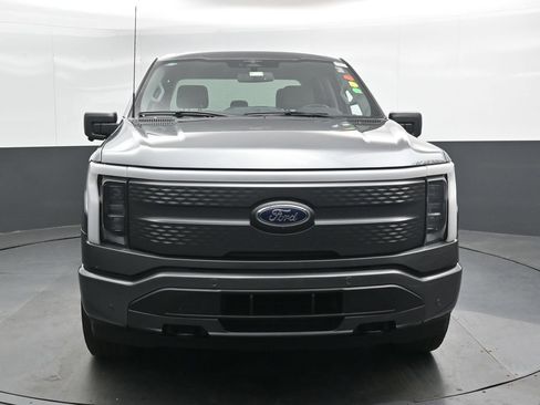 Used 2023 Ford F150 Lightning XLT AWD/4WD image 6