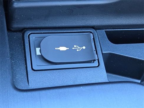 Certified 2020 Lexus ES 300h w/ Premium Package image 20