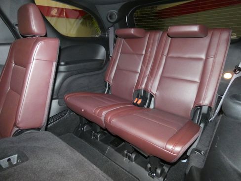 Used 2024 Dodge Durango GT image 27