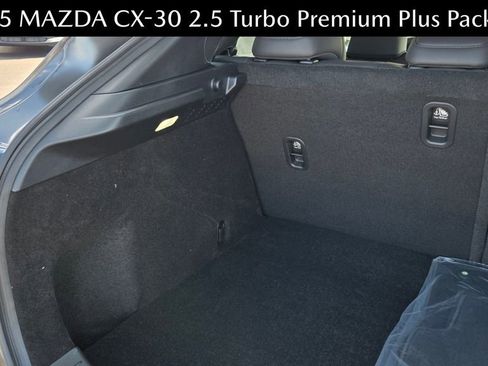 New 2025 MAZDA CX-30 2.5 Turbo w/ Premium Plus Pkg image 9