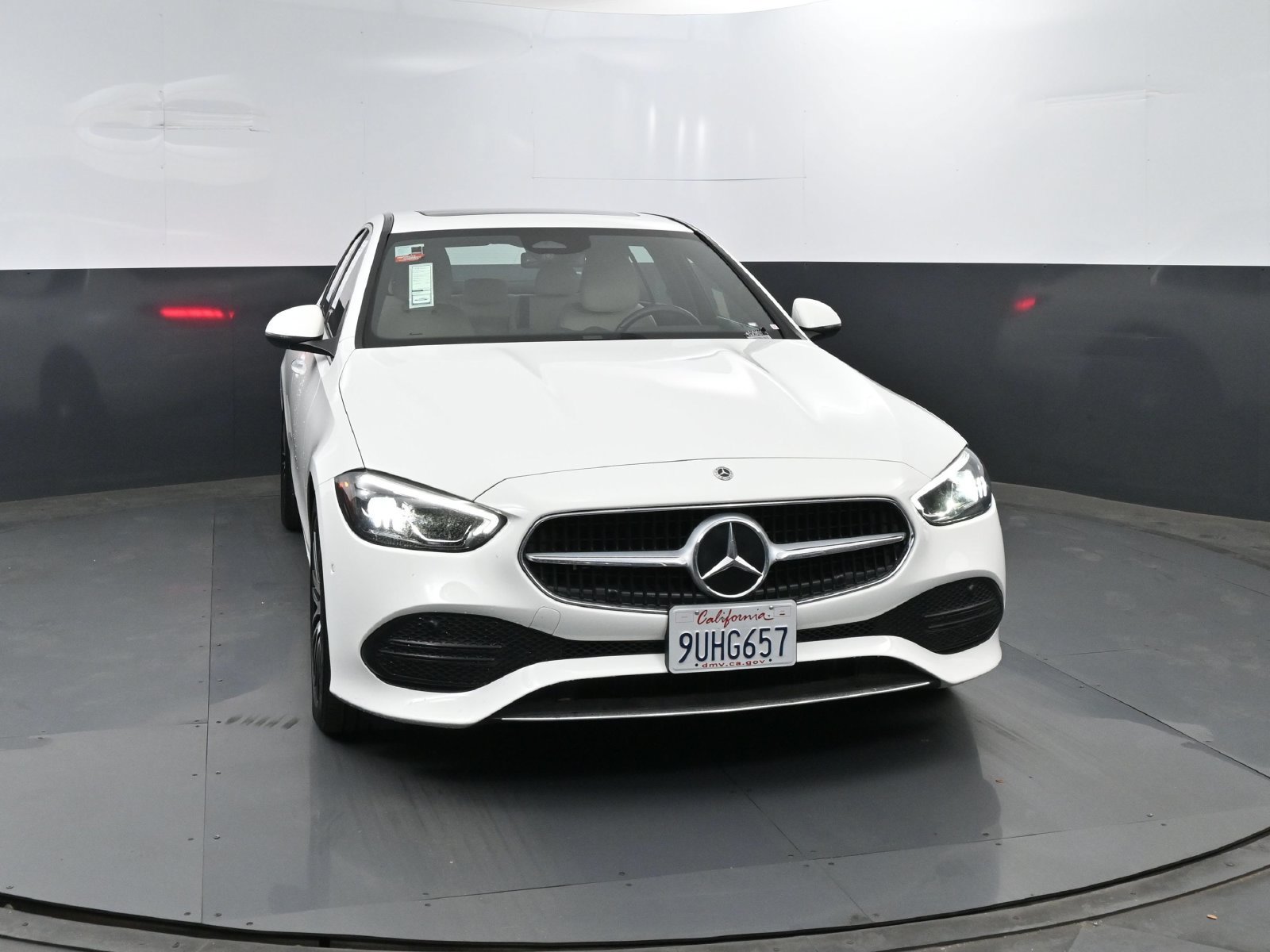 Used 2025 Mercedes-Benz C 300 4MATIC Sedan image 2