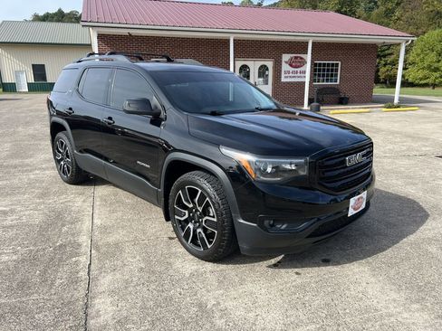 Used 2019 GMC Acadia SLT w/ Black Edition image 1