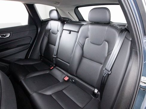 Certified 2025 Volvo XC60 B5 Core w/ Climate Package image 23