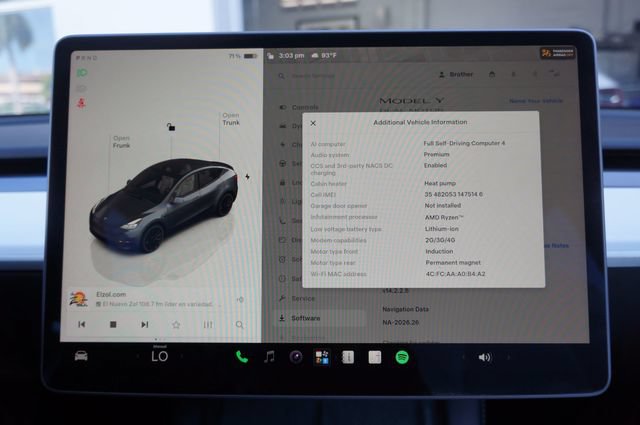 Used 2023 Tesla Model Y Performance AWD/4WD image 40