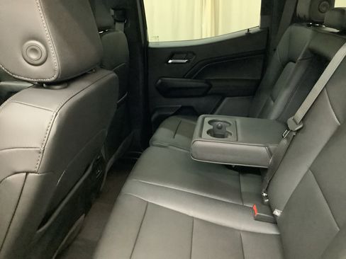 New 2026 GMC Canyon Elevation w/ Convenience Package image 28