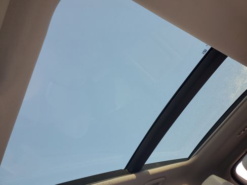 Used 2022 Hyundai Tucson Limited image 32