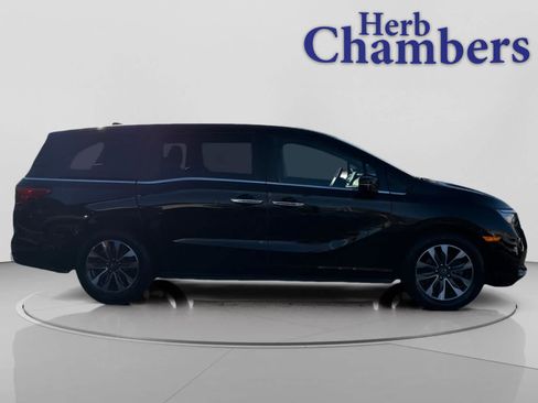 Used 2023 Honda Odyssey EX-L image 11