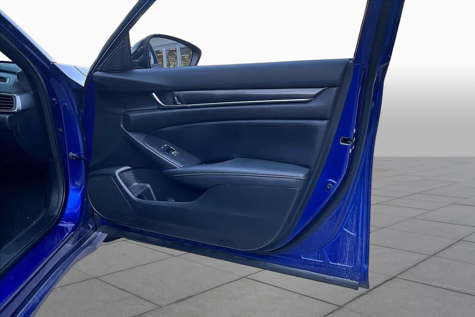 Used 2022 Honda Accord Sport image 22