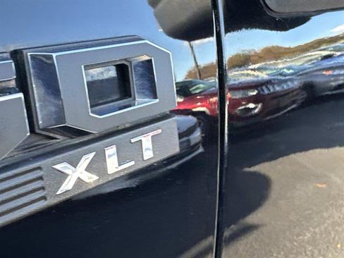 Used 2020 Ford F150 XLT w/ Equipment Group 302A Luxury image 9