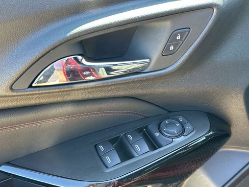 Certified 2024 Chevrolet Trax RS w/ Driver Confidence Package image 22