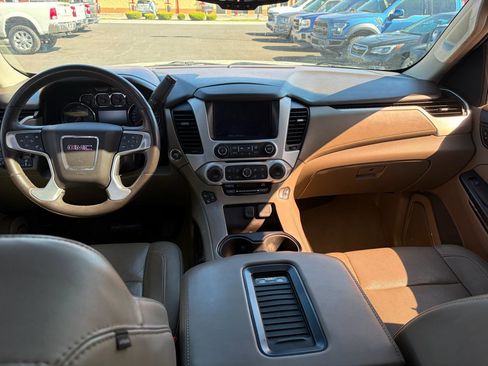 Used 2015 GMC Yukon XL SLT w/ Open Road Package image 16