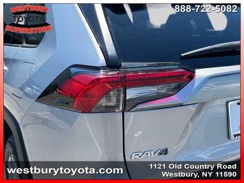 Used 2024 Toyota RAV4 XLE AWD/4WD image 13