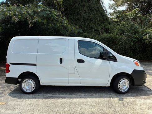 Used 2019 Nissan NV200 S w/ Cruise Control Package FWD image 3