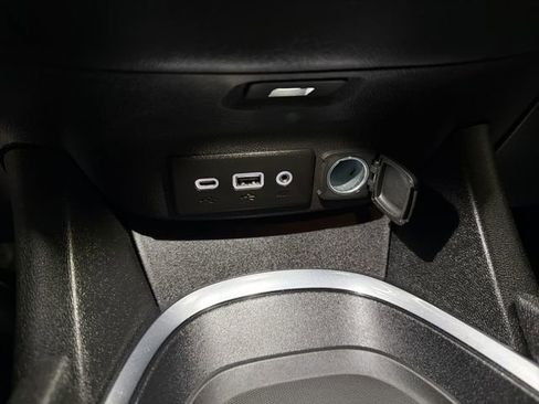 Used 2023 Chevrolet Malibu LT image 25