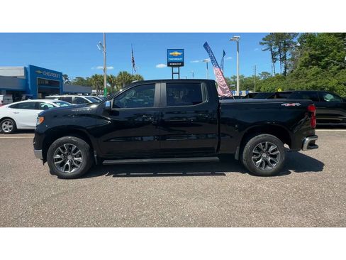 Used 2023 Chevrolet Silverado 1500 LT image 9