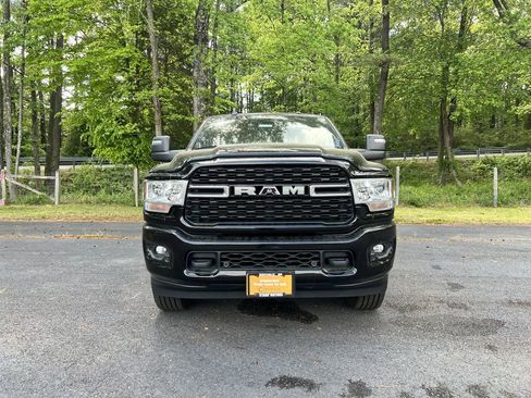Certified 2024 RAM 2500 Big Horn w/ Sport Appearance Package AWD/4WD image 8