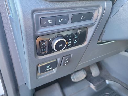 Used 2023 Ford F150 Lariat w/ Equipment Group 502A High image 21