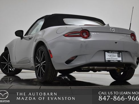 Used 2025 MAZDA MX-5 Miata Grand Touring w/ Weather Package image 9