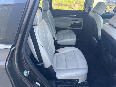 Used 2023 Kia Telluride SX image 28