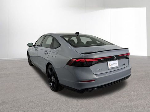 Used 2024 Honda Accord Sport image 32