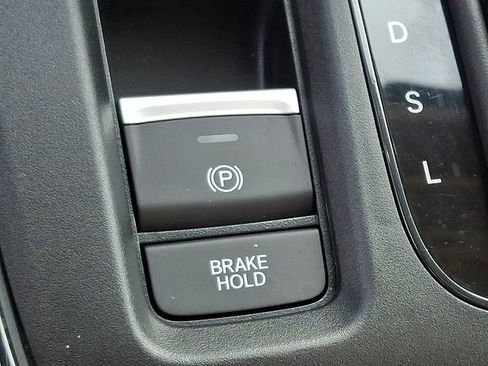 Certified 2025 Honda CR-V EX image 24