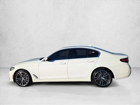 Certified 2023 BMW 530i w/ Convenience Package image 9