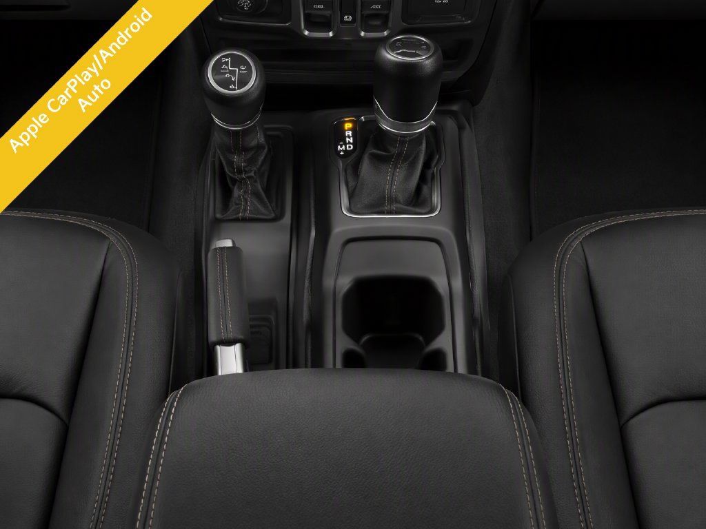 Used 2022 Jeep Wrangler Unlimited Sahara w/ Cold Weather Group AWD/4WD image 19