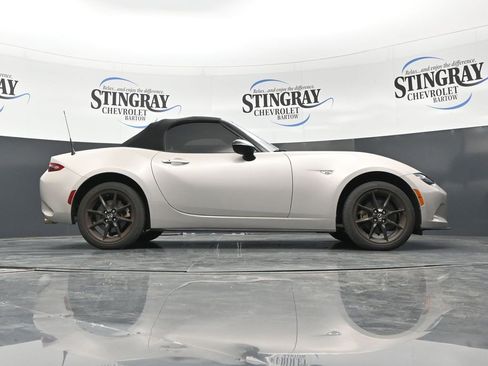 Used 2022 MAZDA MX-5 Miata Sport RWD image 24