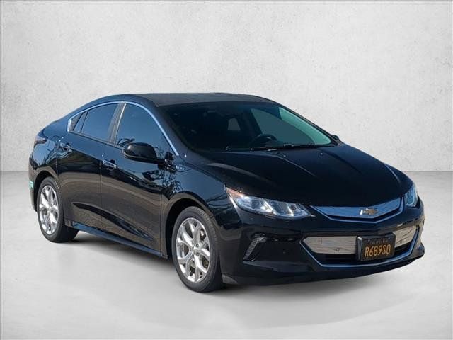 Used 2017 Chevrolet Volt Premier w/ Driver Confidence II Package FWD image 3