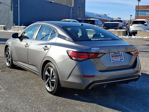 Used 2024 Nissan Sentra SV image 2