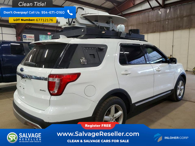 Used 2017 Ford Explorer XLT AWD/4WD image 4