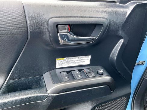 Used 2018 Toyota Tacoma TRD Pro image 35