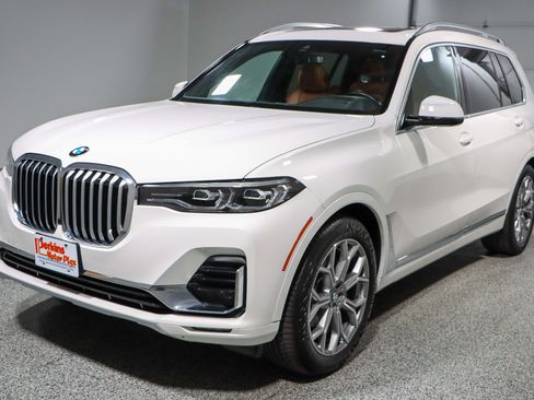 Used 2022 BMW X7 xDrive40i image 34