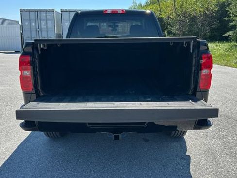 Certified 2019 Chevrolet Silverado 1500 LT w/ All Star Edition AWD/4WD image 9