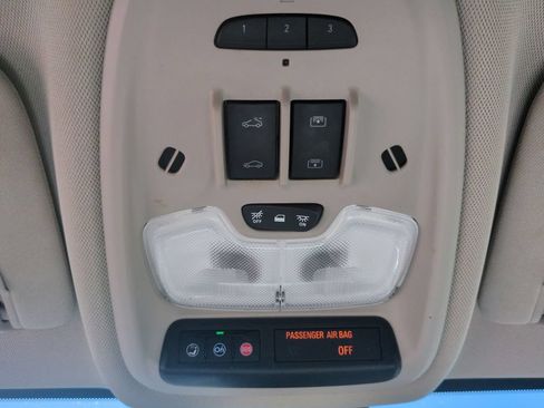 Used 2022 Buick Encore GX Essence w/ Advanced Technology Package AWD/4WD image 19