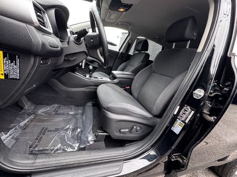 Used 2018 Kia Sorento AWD image 12
