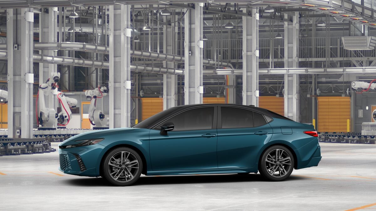 New 2026 Toyota Camry XSE w/ Premium Plus Package AWD/4WD image 3