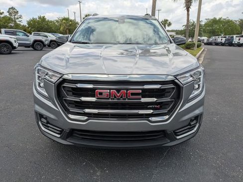 Used 2023 GMC Terrain AT4 image 8
