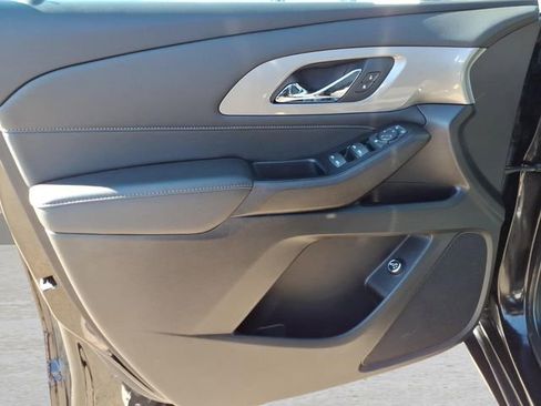 Used 2023 Chevrolet Traverse LT w/ LPO, Floor Liner Package AWD/4WD image 16