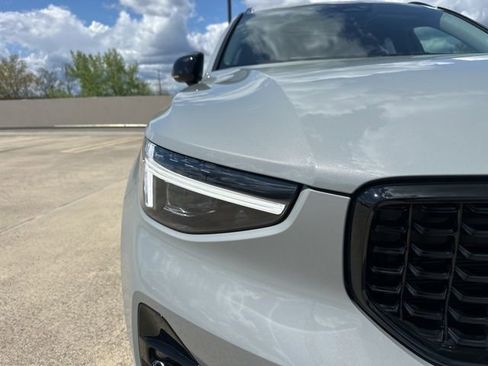 New 2026 Volvo XC40 B5 Plus w/ Protection Package Premier image 10