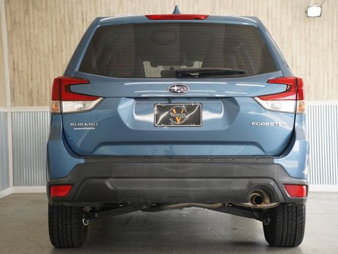 Used 2020 Subaru Forester AWD/4WD image 9